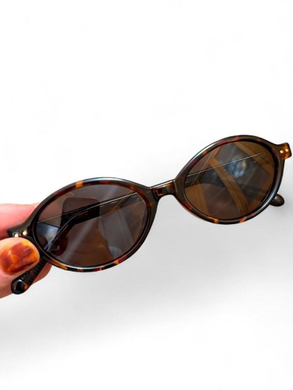 Tijn Tortoiseshell Sunglasses with Faux Leather Pouch - Brand New In Box